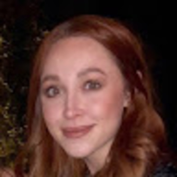 Meet your Posher, Olivia - Picture 1 of 1